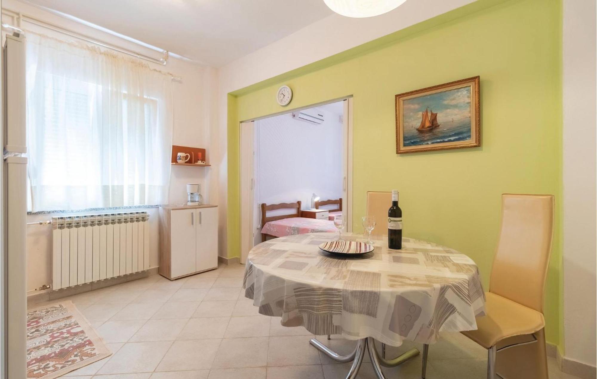 Nice Apartment In Zadar With Kitchen Exterior foto